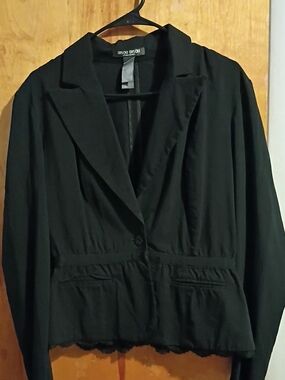 Bisou Bisou Black Peplum-Style Blazer